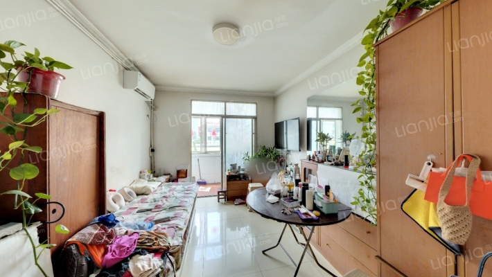 西七路426号院二手房实景图