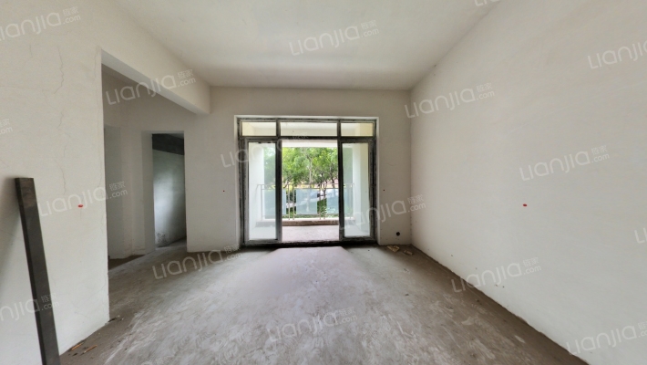 国盛龙腾丰文A区二手房实景图