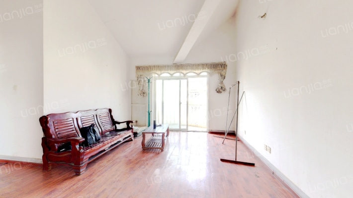 建华社区C区二手房实景图