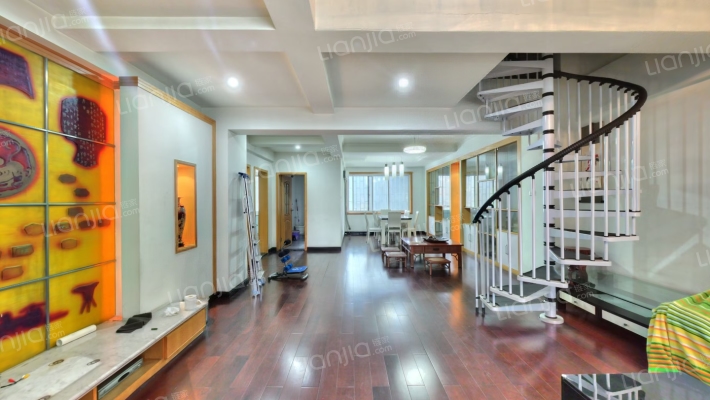 九龙阁二手房实景图