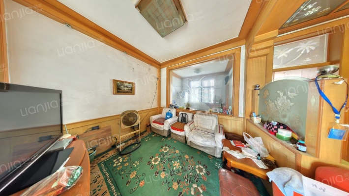 蚕厂宿舍二手房实景图