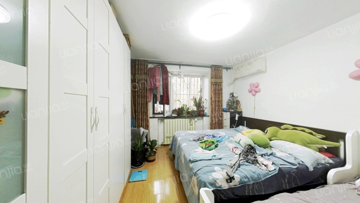 建新东里二手房实景图