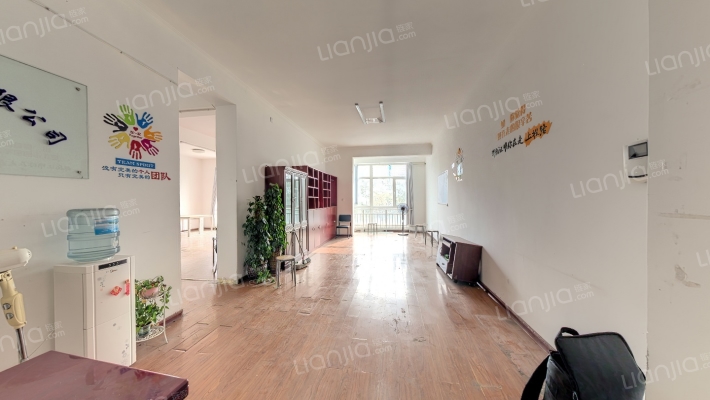 华德广场二手房实景图