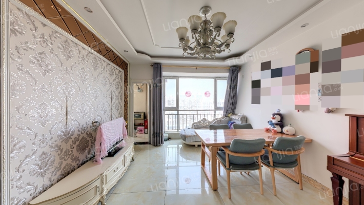 上上城小区二手房实景图