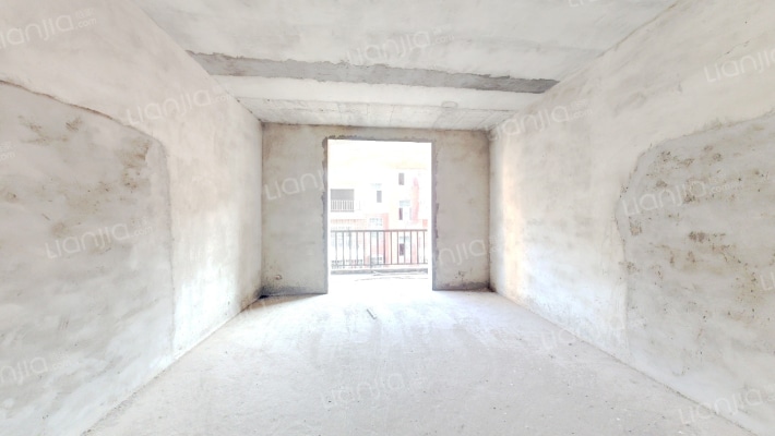 武汉半山逸品二手房实景图