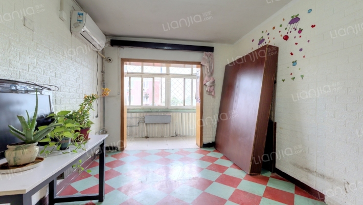 南街铁路小区二手房实景图