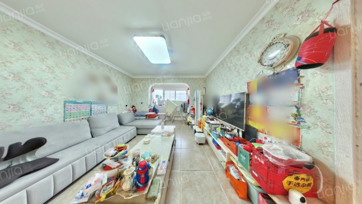 安泰新龙小区二手房实景图