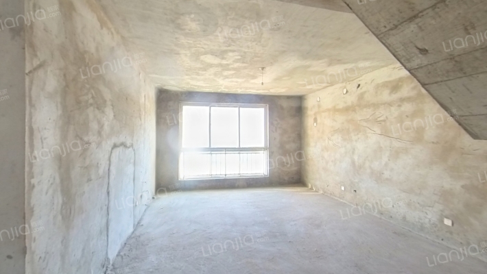 立威秀岭二手房实景图