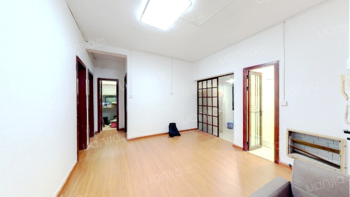 金福新村二手房实景图