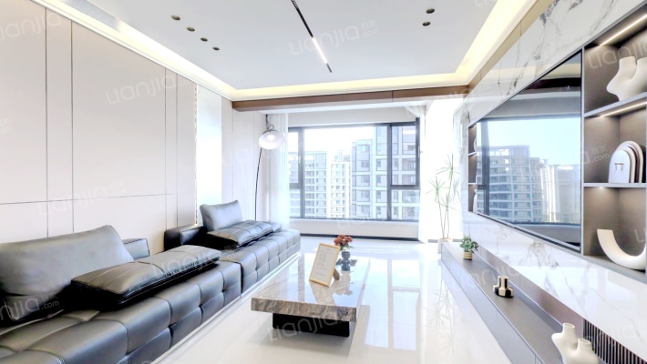 融创城四期二手房实景图