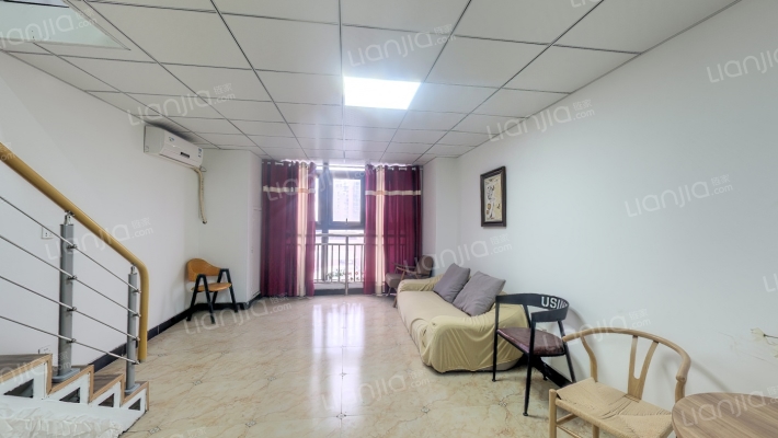 港龙商业广场二手房实景图