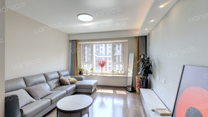 万科城市之光六号地二手房实景图