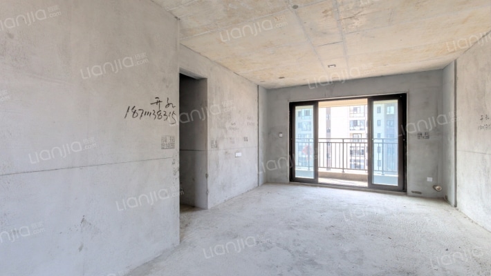 碧桂园美的豪园二手房实景图