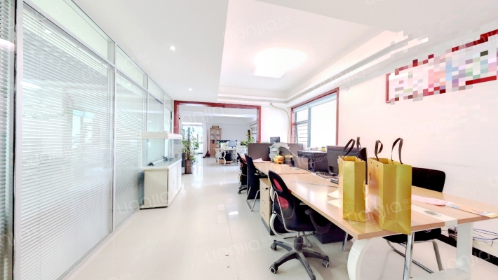 凯旋门二手房实景图