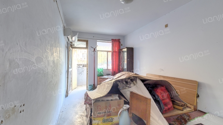 政通路32号院二手房实景图