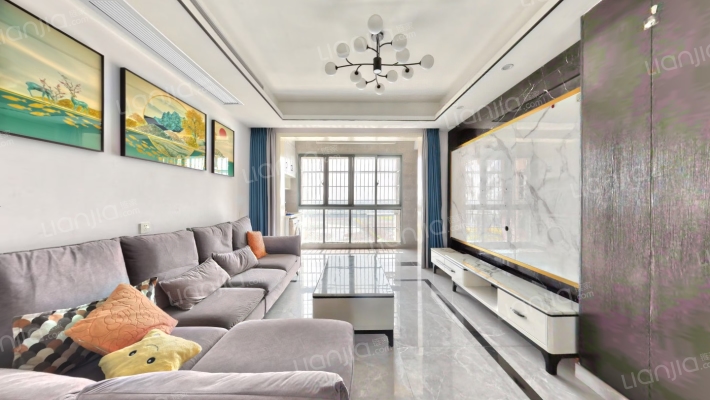 胜秀花苑二手房实景图