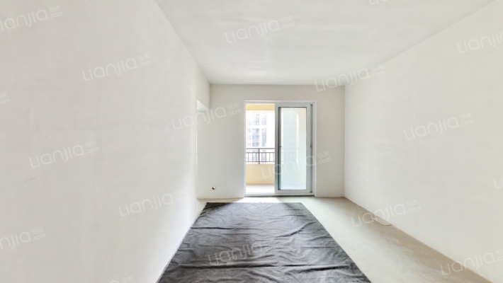 远洋心汉口御峰二手房实景图