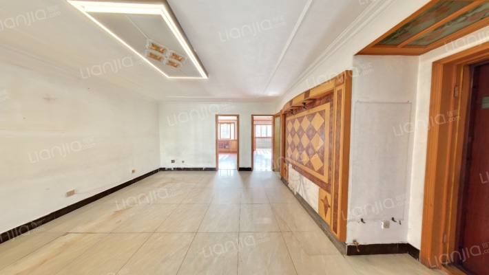 三和温泉花园地利园二手房实景图