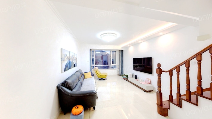 香域蓝山二手房实景图