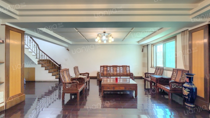 新兴苑小区二手房实景图