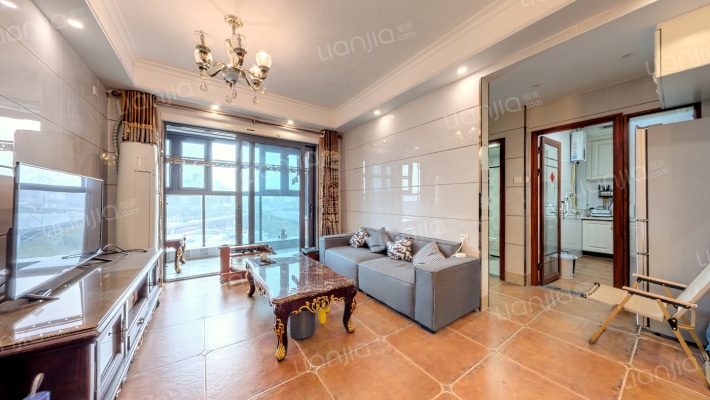 前海东岸二手房实景图