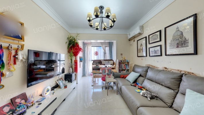 华强城市广场二期二手房实景图