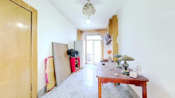 消防队家属院223号二手房实景图