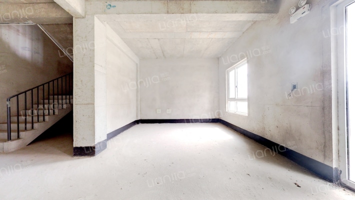 中新领袖天地二手房实景图