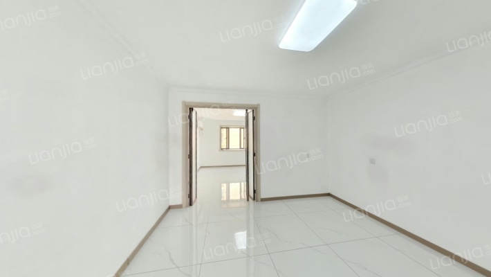 昆裕里二手房实景图