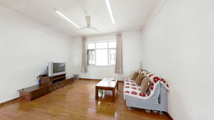 芷岸龙庭二手房实景图