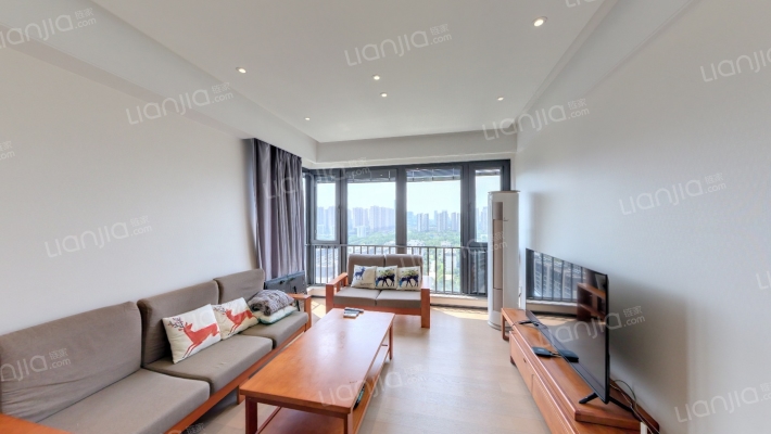 万科翡翠公园二手房实景图