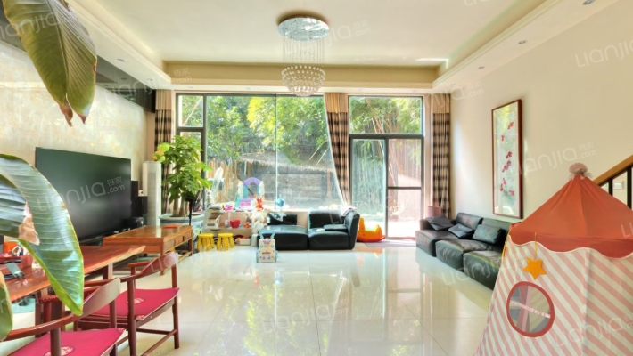 桐林别墅二手房实景图