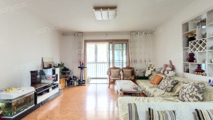 龙苑逸居二手房实景图