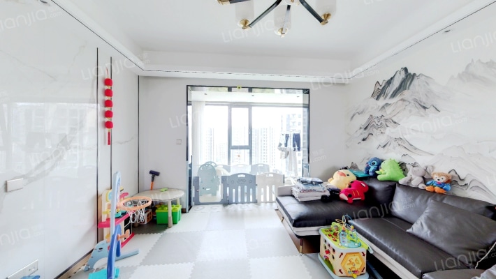 中海翠湖溪岸二手房实景图