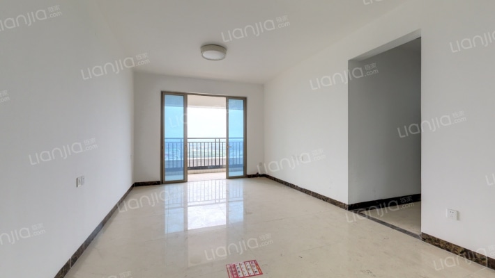 钜隆雅居蓝湾二手房实景图