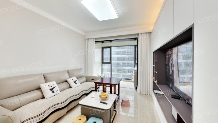 海伦广场二手房实景图