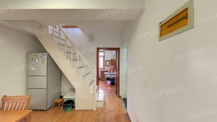 四方新村七村二手房实景图