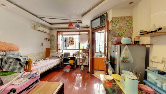 宝家丽公寓二手房实景图