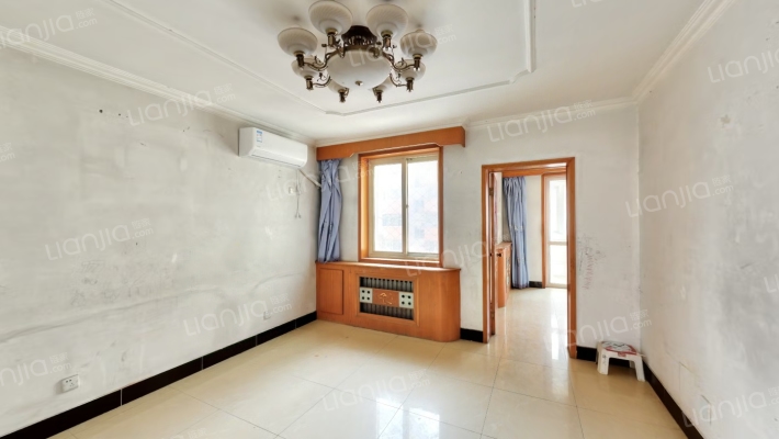 前进花园一区二手房实景图