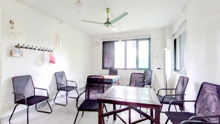 翠兴雅苑二手房实景图