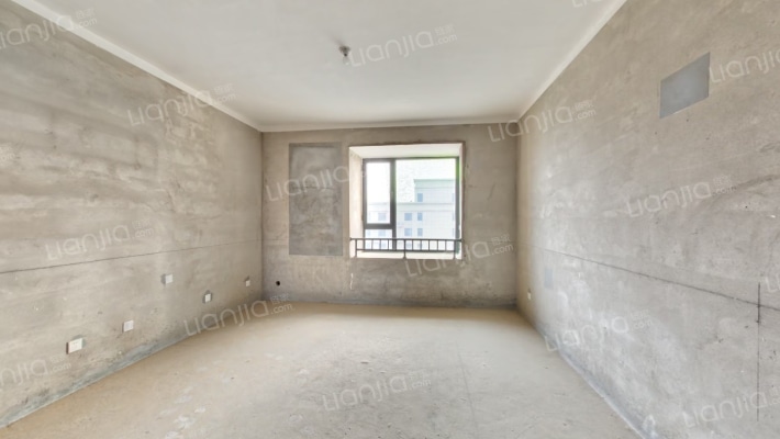 质晟嘉苑二手房实景图