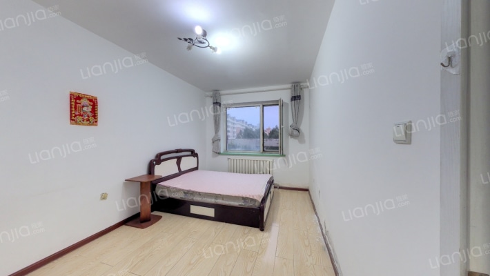 康宁家园二手房实景图