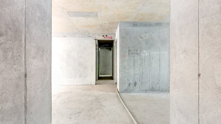 天伦湖与树二手房实景图