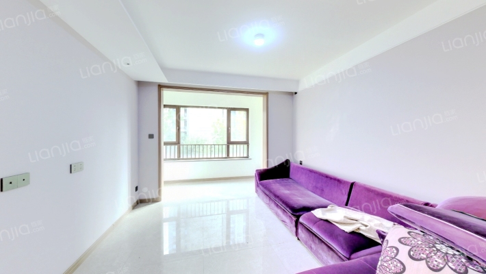 万科翡翠四季A区二手房实景图