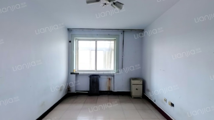 电厂住宅楼二手房实景图