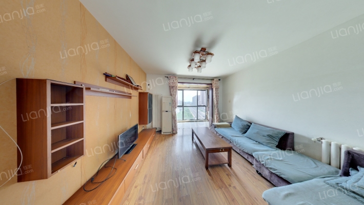 宝翠花都探景园二手房实景图