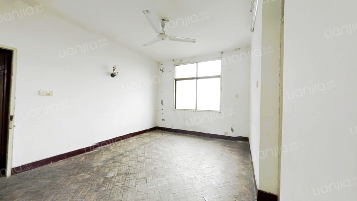 花行桥新村二手房实景图