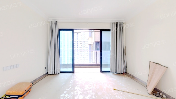 翡翠山珑悦二手房实景图