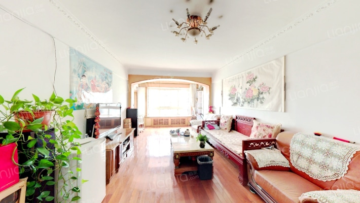 倚平里二手房实景图