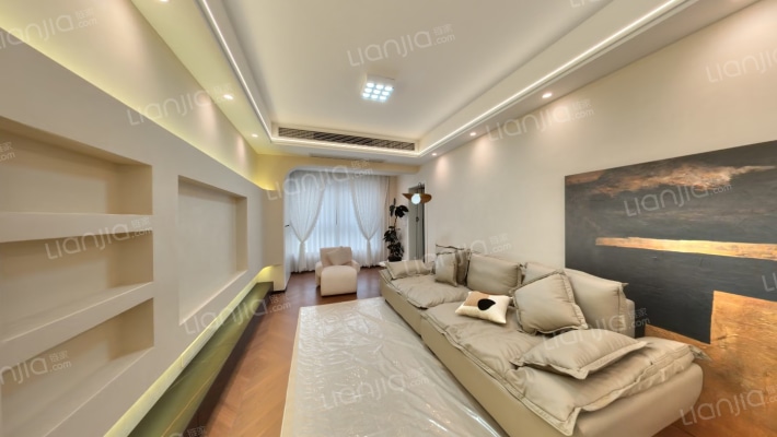 荣盛锦绣南山A区二手房实景图